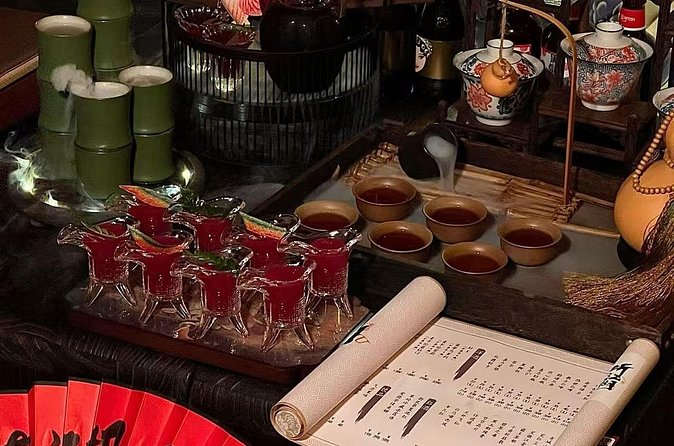 Chengdu Nightlife Experience with a Local: Bars, Clubs & Culture - Why the local-friend format can work well