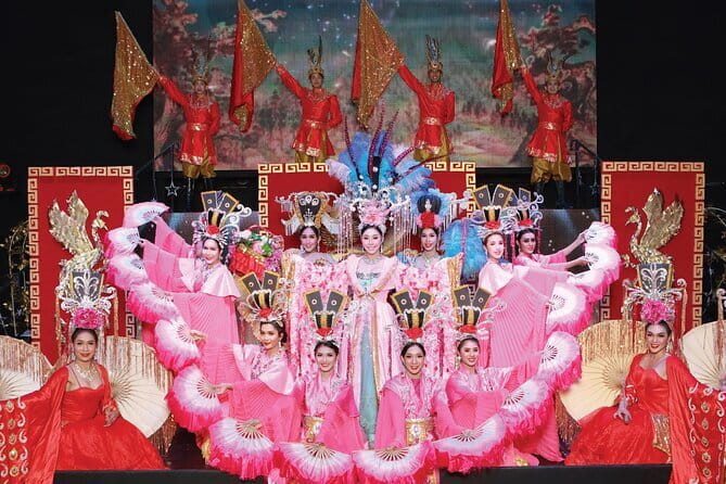 Chiang Mai Nightlife Siam Dragon Cabaret Ticket - Entering the 8:00 pm performance