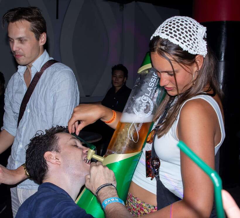 Chiang Mai Pub Crawl: The Best Nightlife in Town! - Finishing at a Chiang Mai nightclub