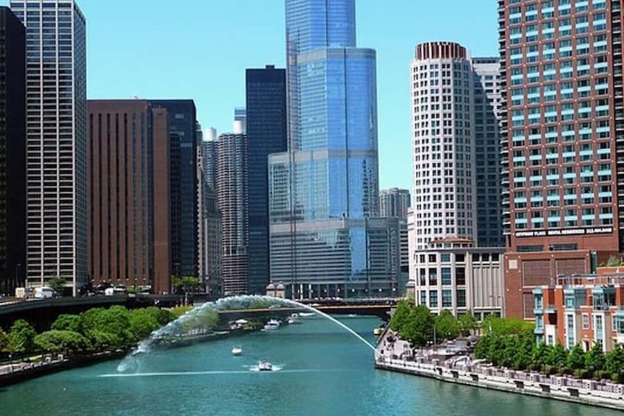 Chicago: Tiki Bar Cruise on Chicago River or Lake Michigan - Palm trees, thatch, and a vacation mood