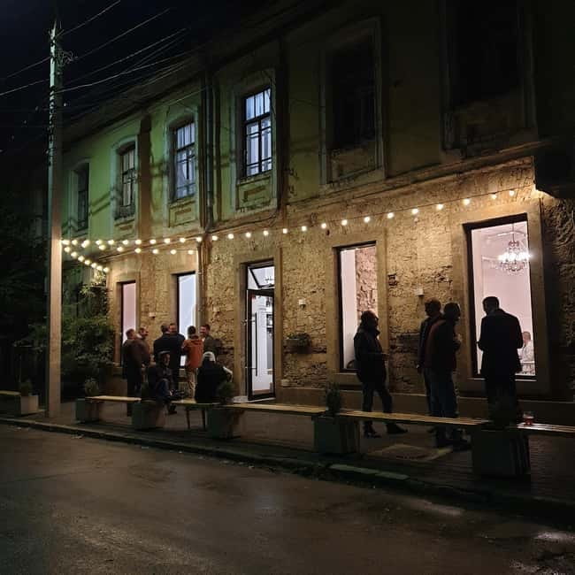 Chisinau: Cocktail Bar & Pub Crawl and Wine Bars - The guides can shape the whole evening