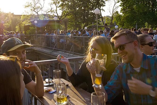 Cloud 9 Crawl High Life Meets Night Life - The complimentary joint or two beers