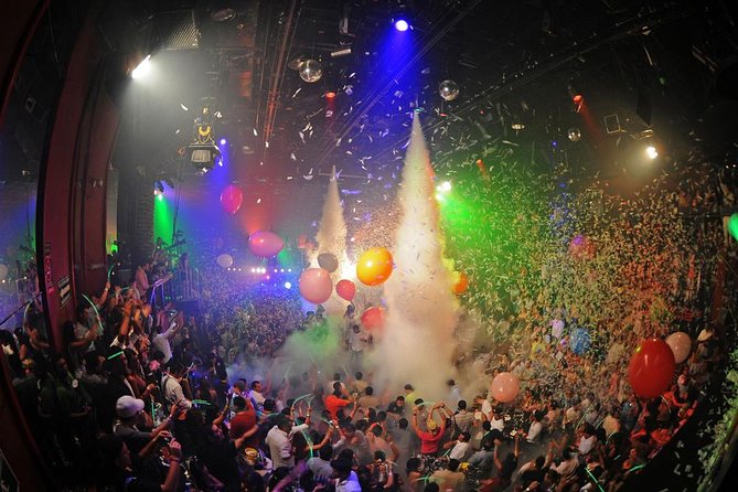 Coco Bongo Cancun Gold Member VIP Night Out by After Dark - What kind of night is Coco Bongo?