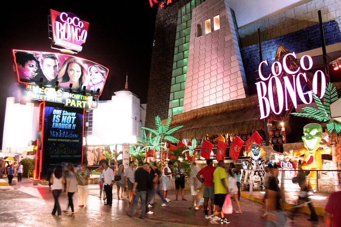 Coco Bongo Cancun Nightclub - What happens at Coco Bongo Cancun