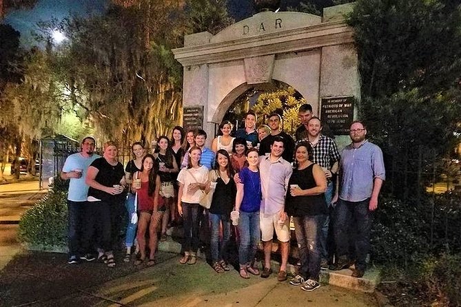 Creepy Crawl Night-Time Haunted Pub Walking Tour of Savannah's Historic District - Colonial Park Cemetery and the Button Gwinnett story