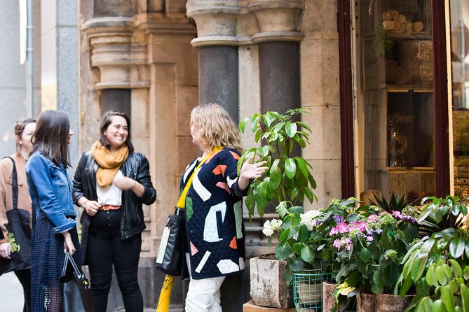 Creepy Tales, Bars & Laneways Of Melbourne Walking Tour - Hosier Lane and the famous slasher connection