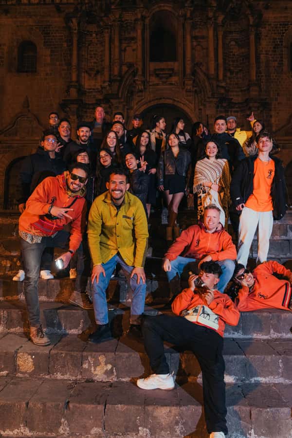 Cusco: Pub Crawl with Skip-the-Line Access and Drinks - Starting in San Blas with a view over Cusco