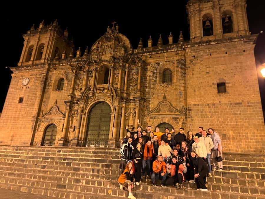 Cusco: Pub Crawl with Skip-the-Line Access and Drinks - The first bar and the icebreaker hour