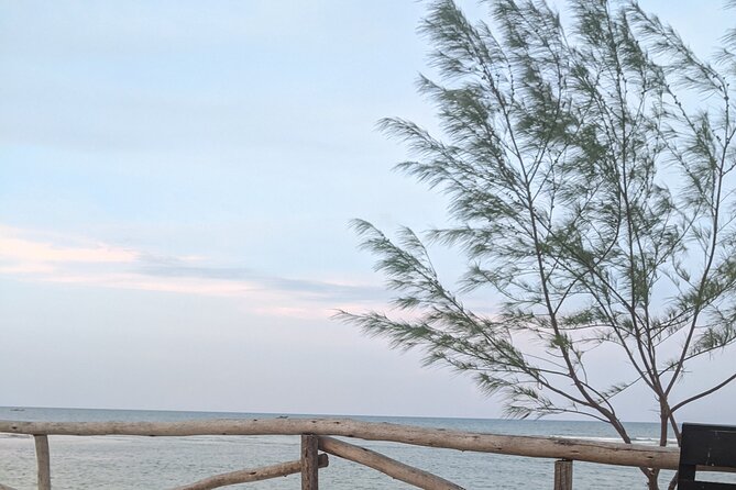 Dar Es Salaam city tour and night life - A long day built around local life