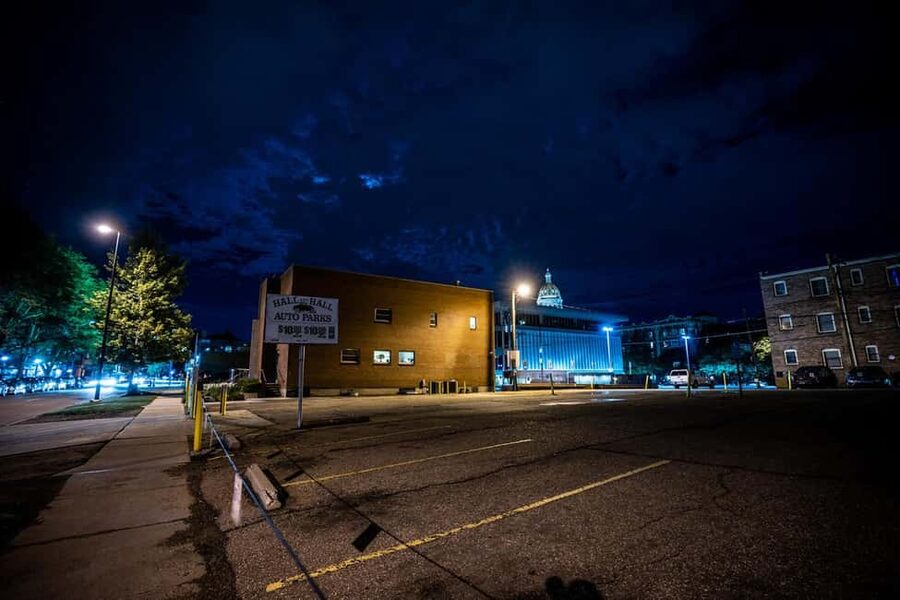 Denver: Spirits & Spirits Haunted Pub Crawl - Who will enjoy this Denver ghost crawl
