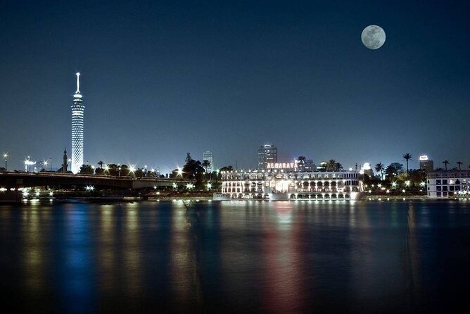 Discover The Amazing Nightlife Of Cairo And Riding the Carriage - Cairo after dark, with three ways to get around