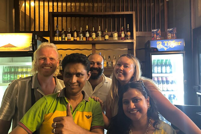 Dodgy Bar Tour in Colombo - Local spirits and Sri Lankan finger food