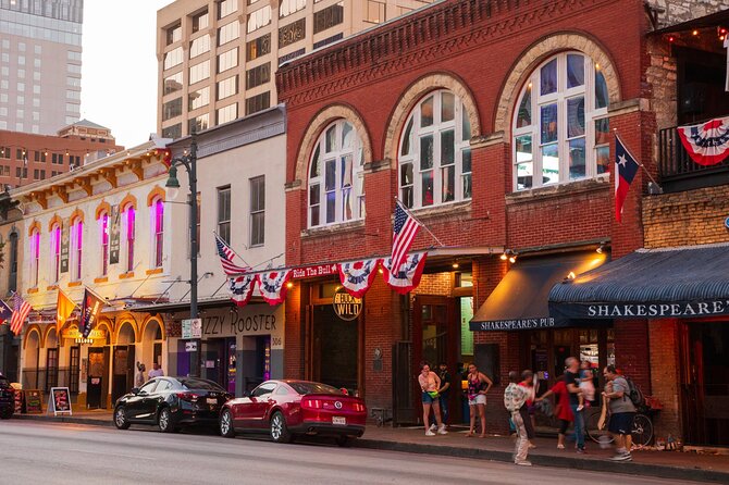 Downtown Austin Live Music Pub Crawl - The guide commentary has limits
