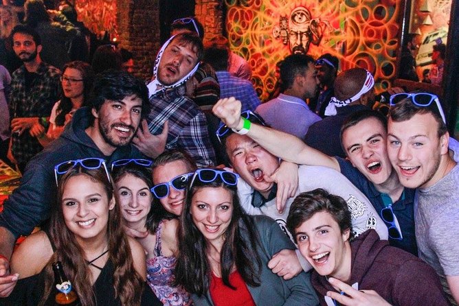 Drunken Monkey Pub Crawl with Open Bar & Club Entry - What the hosts do well, and where the system fails