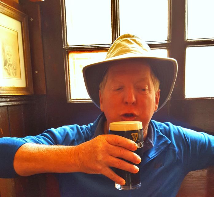Dublin: Private Pub Tour - Starting at The Oak, Crane Lane