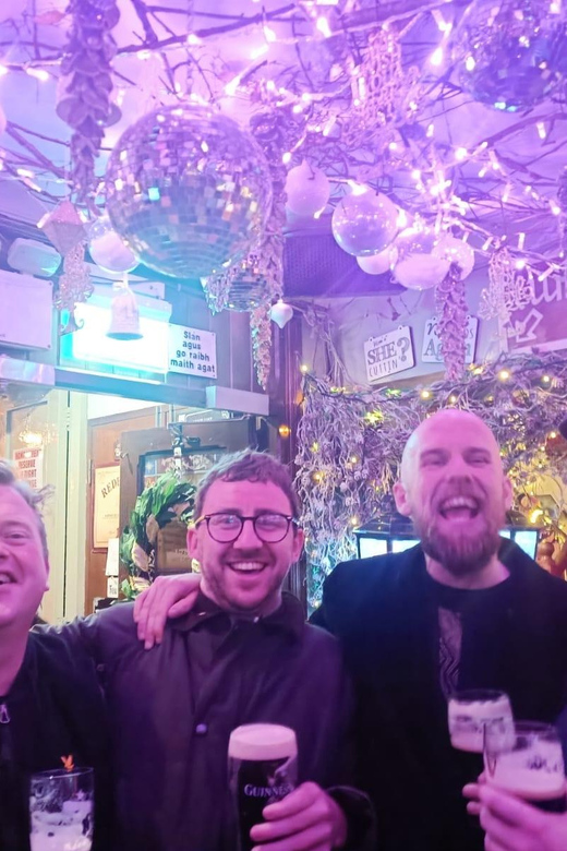 Dublin: Pub Tour. Pour The Perfect Guinness, Whiskey & Music - Finishing with music at The Cobblestone