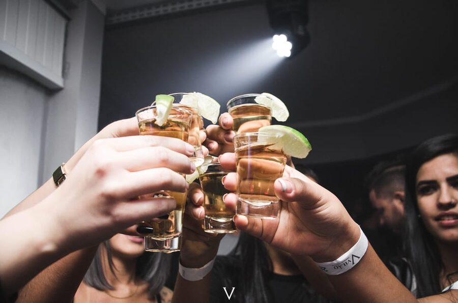 Düsseldorf Pub Crawl - 4 Locations, Shots & Club Entry - Stop one: the night gets moving