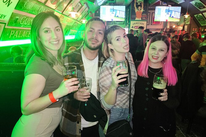 Edinburgh Pub Crawl Free Shots and VIP Entry - Four or five bars, each with a different feel