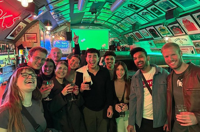Edinburgh Pub Crawl Free Shots and VIP Entry - Ending at The Hive Nightclub