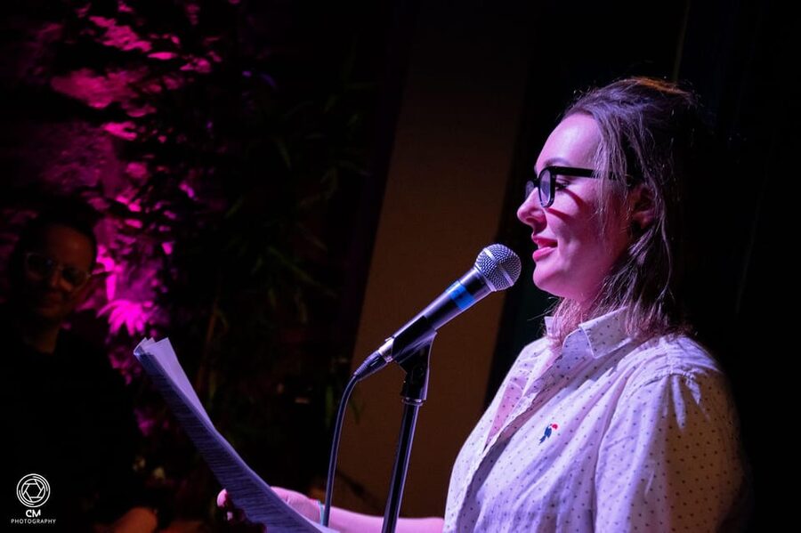 Edinburgh: Scottish Comedy Night at an Old Town Cocktail Bar - The $9 ticket and what you really pay