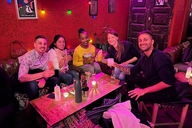 Explore Hidden bars and Speakeasies in Paris - Why the small group matters