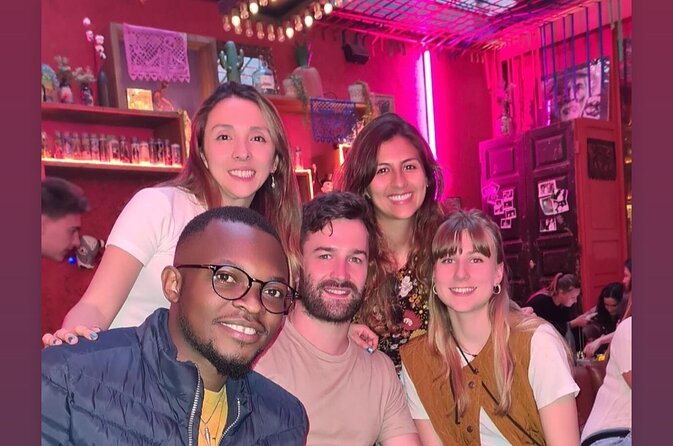 Explore Hidden bars and Speakeasies in Paris - The atmosphere: social, playful, and not too wild