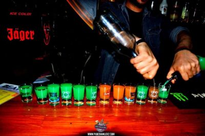 Explore Istanbul Night Life: Pub Crawl