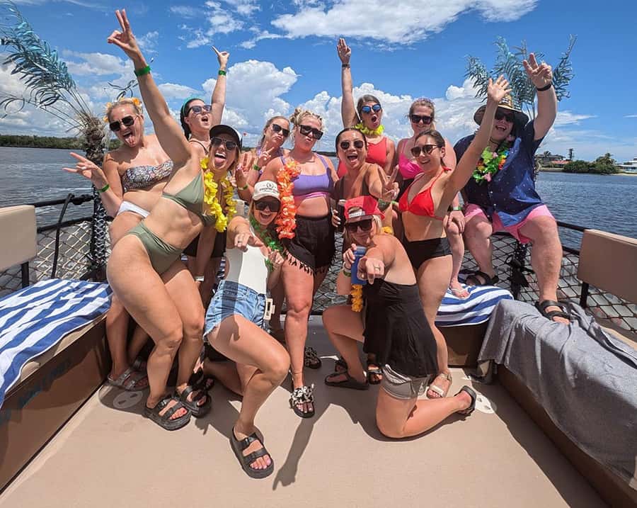 Fort Myers Beach: Adults only BYOB Tiki Pub Daytime Cruise - Starting at Excursions Marina