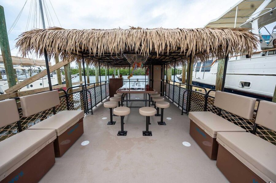 Fort Myers Beach: Adults only BYOB Tiki Pub Sunset Cruise - Music, karaoke, and the social side