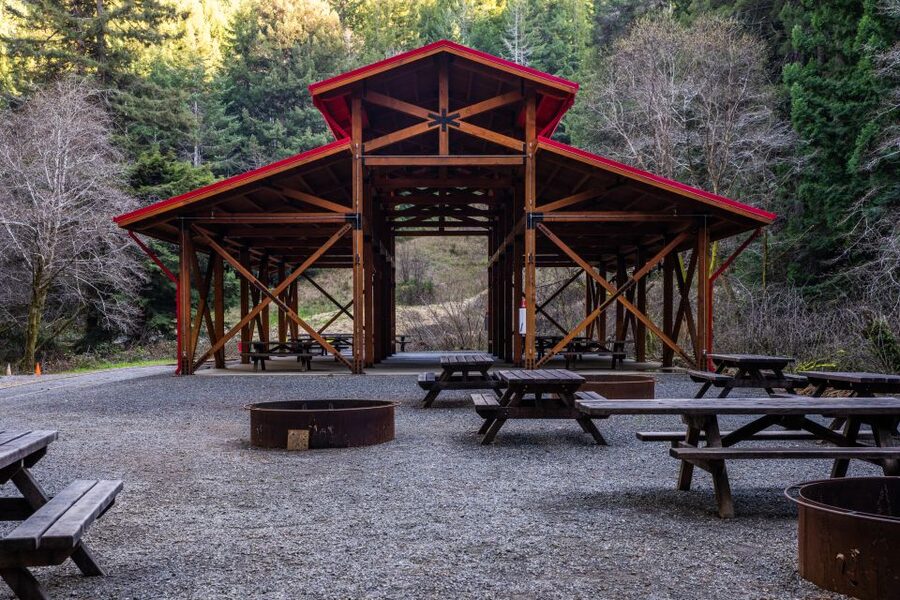 From Fort Bragg: Redwoods Train Ride and Nightclub Ticket - Drinks and snacks at the cash bar
