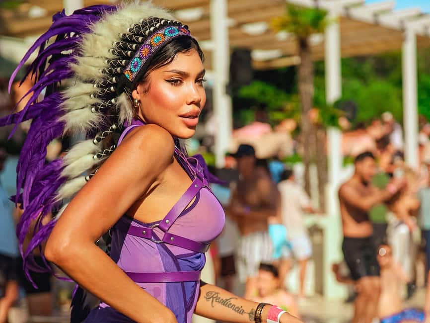 From Split: Brač Island Beach Bar and Pool Party - How this compares with a standard Split party