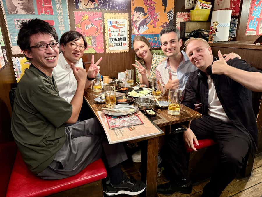 Fukuoka: Private Nightlife and Hidden Gems Tour with a Local - Why this tour works best after dark