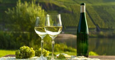 German Wine Self-Guided Tour in Munich’s Old Town Wine Bars