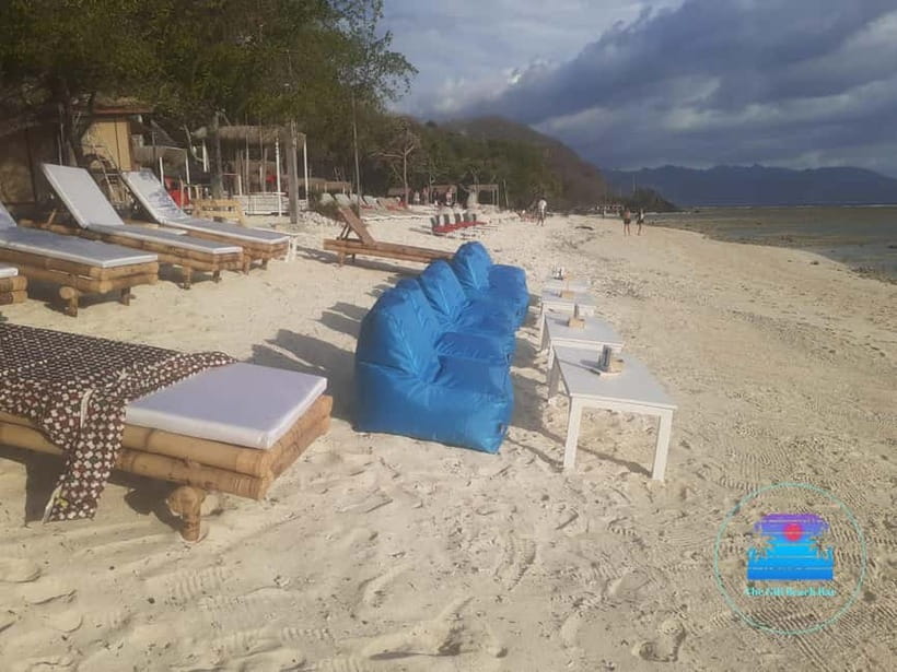 Gili Trawangan: The Beach Bar - Sunbed with Cocktail & Chill - Who will get the most from this experience