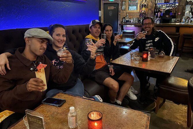 Golden Ghosts & Spirits Haunted Pub Crawl - How good are the guides and stories?