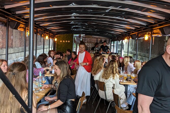 Groningen: Terrace Boat Experience with a Cozy Bar: 1 hour - Finding the floating terrace at Stationsweg