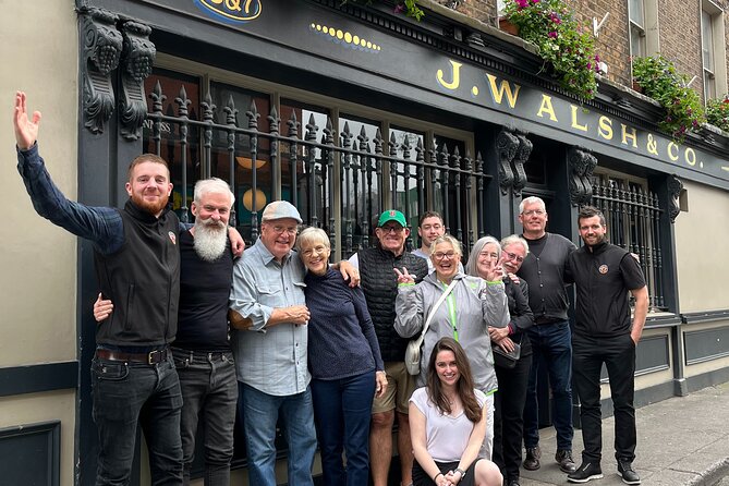 Guinness Storehouse: Entry ticket + Perfect Pint Pub Tour - What makes the pubs different