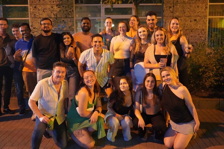 Hamburg: Reeperbahn Pub Crawl with Shots and Games - More clubs, more music, and the final dance floor