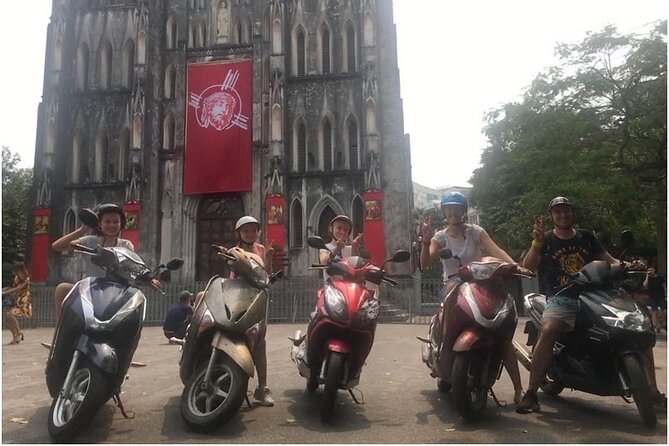 Hanoi Nightlife Food Tour By Motorbikes - Old Quarter food, streets, and first impressions