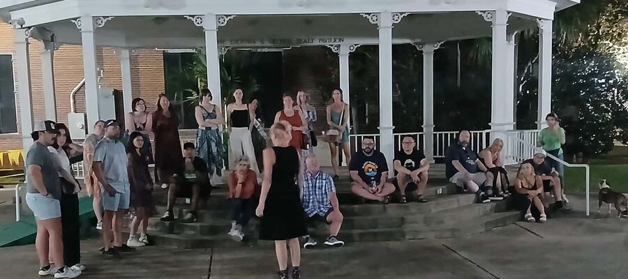 Happy Hour Pub Crawl - Starting at Leeland House