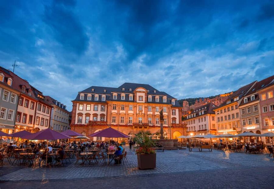 Heidelberg: Pub crawl through the old town, drinks included - A night out that begins with Heidelberg’s history