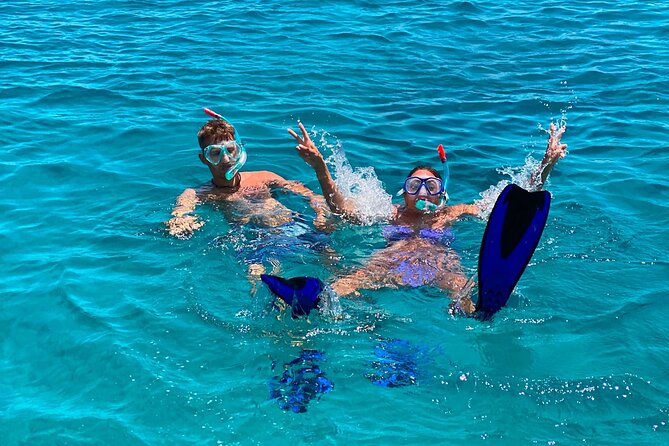 Heraklion: Catamaran Cruise to Dia with Sunset, Meal & Bar - Who should book this catamaran cruise?