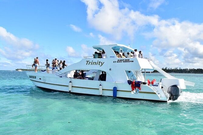 Hip Hop adult only Party Boat with Unlimited drinks& sand-bar - What the $65 Punta Cana boat party really offers