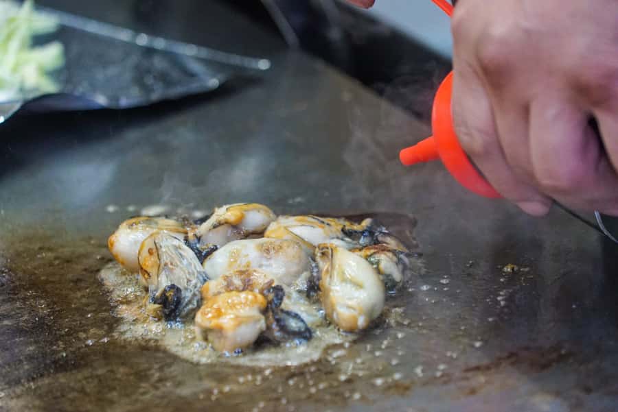 Hiroshima: Bar Hopping Food Tour - Stops two and three: small bars in Nagarekawa