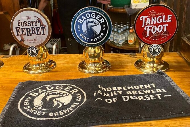 Historic Pub Walking Tour of London - Four old pubs, one useful London afternoon