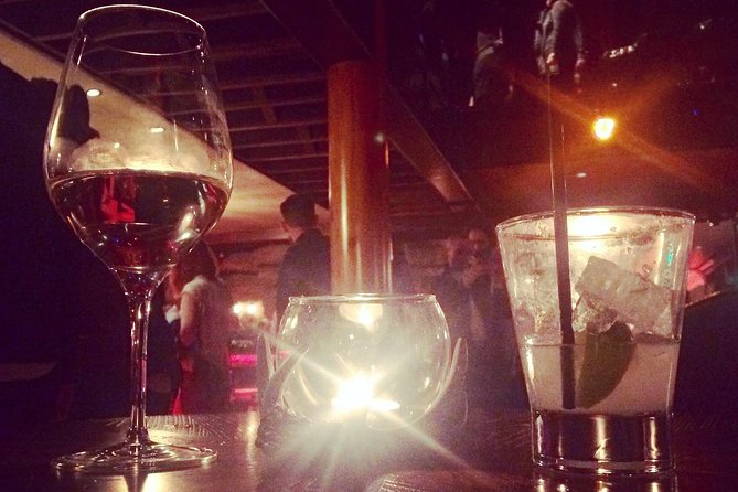 Hollywood Speakeasy Bar Tour - The Walk of Fame with a guide’s local angle