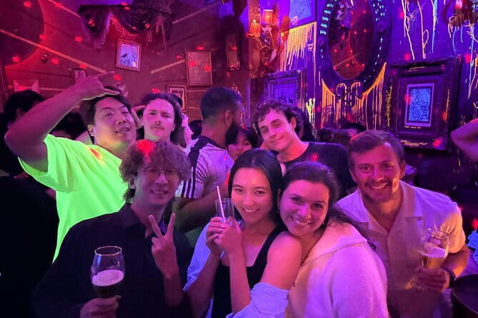 Hong Kong Pub Crawl at Lan Kwai Fong (LKF) - Who will get the most from this experience