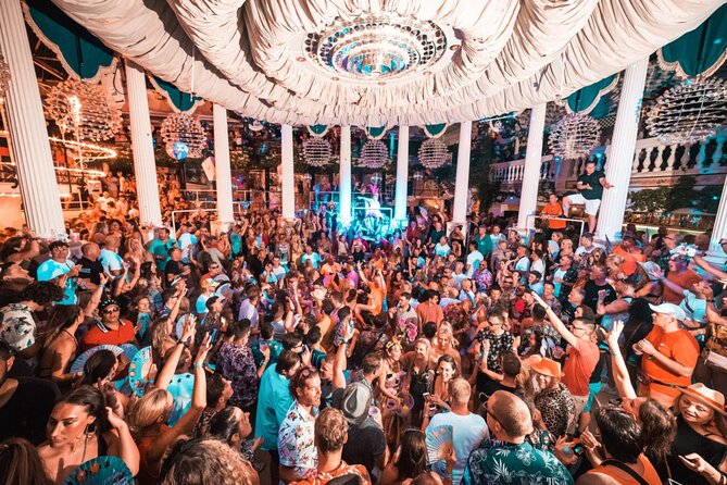 Ibiza: 3 x Nightclub & Pool Party Pass - Es Paradis: one of the nightclub selections