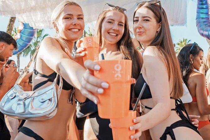 Ibiza: 4 x Nightclub & Pool Party Pass - O Beach Ibiza: a pool party with daytime energy