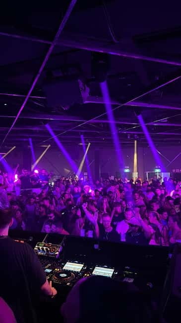 Ibiza: Nightlife Insider Tour with Pre-Club Drinks - Old Town, rooftops, and Marina Botafoch
